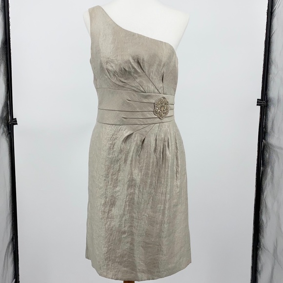 Tahari Dresses & Skirts - Tahari one shoulder dress 8 sheath metallic gold